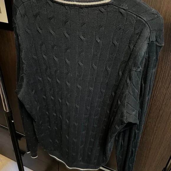 St. Croix Large cable knit V-neck sweater Slim Fit - Picture 3 of 5